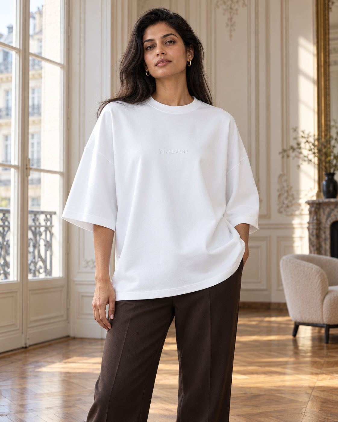 T-shirt oversize brodé ton sur ton – Unisexe