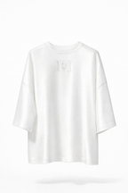 T-shirt dos blanc flat lay studio poly oversize fond blanc édition limitée DIFFÉRENT officiel