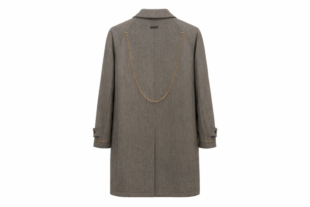 Manteau long bijoux - DIFFÉRENT