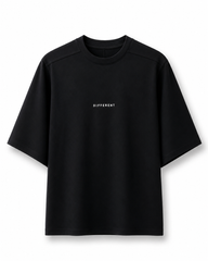 T-shirt noir Unisexe - DIFFERENT