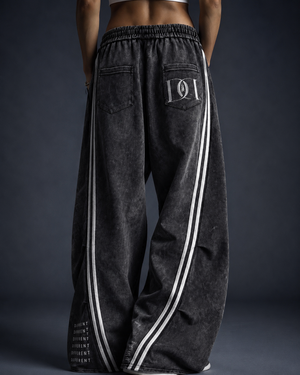 Pantalon De Jogging Oversize et unisexe à Bandes  Blanches