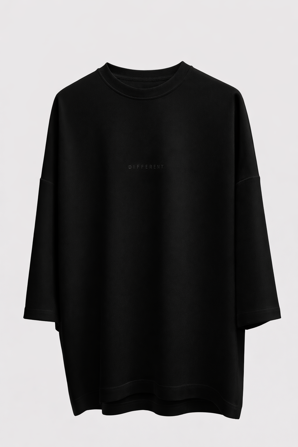 T-shirt face noir flat lay studio poly oversize fond blanc édition limitée DIFFÉRENT officiel