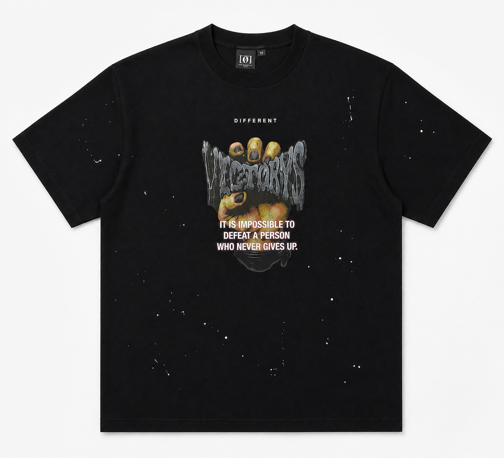 T-shirt face avec inscription oversize "Victorious" streetwear paris — DIFFERENT officiel