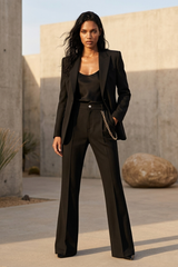 Pantalon évasé - DIFFÉRENT