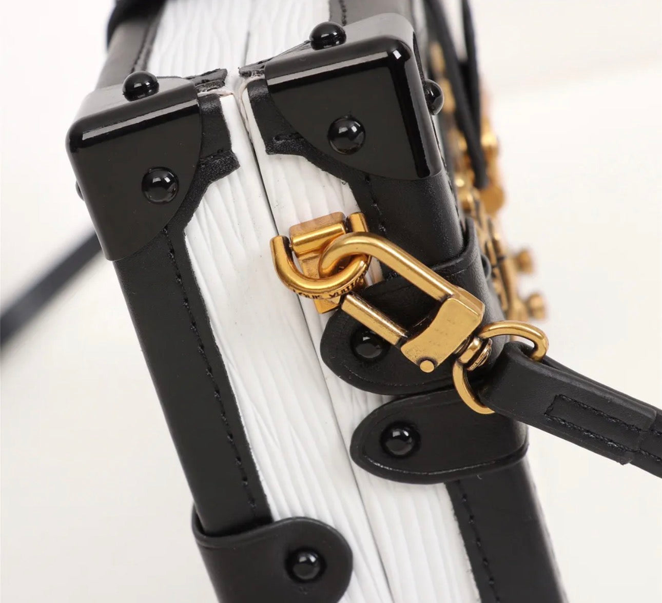 Petite sacoche bandoulière unisex blanche - DIFFÉRENT