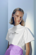 T-shirts col haut - DIFFÉRENT