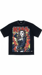 T-shirt Vintage Rockstar Kiss oversize noir à plat sur fond blanc, packshot – DIFFERENT Paris