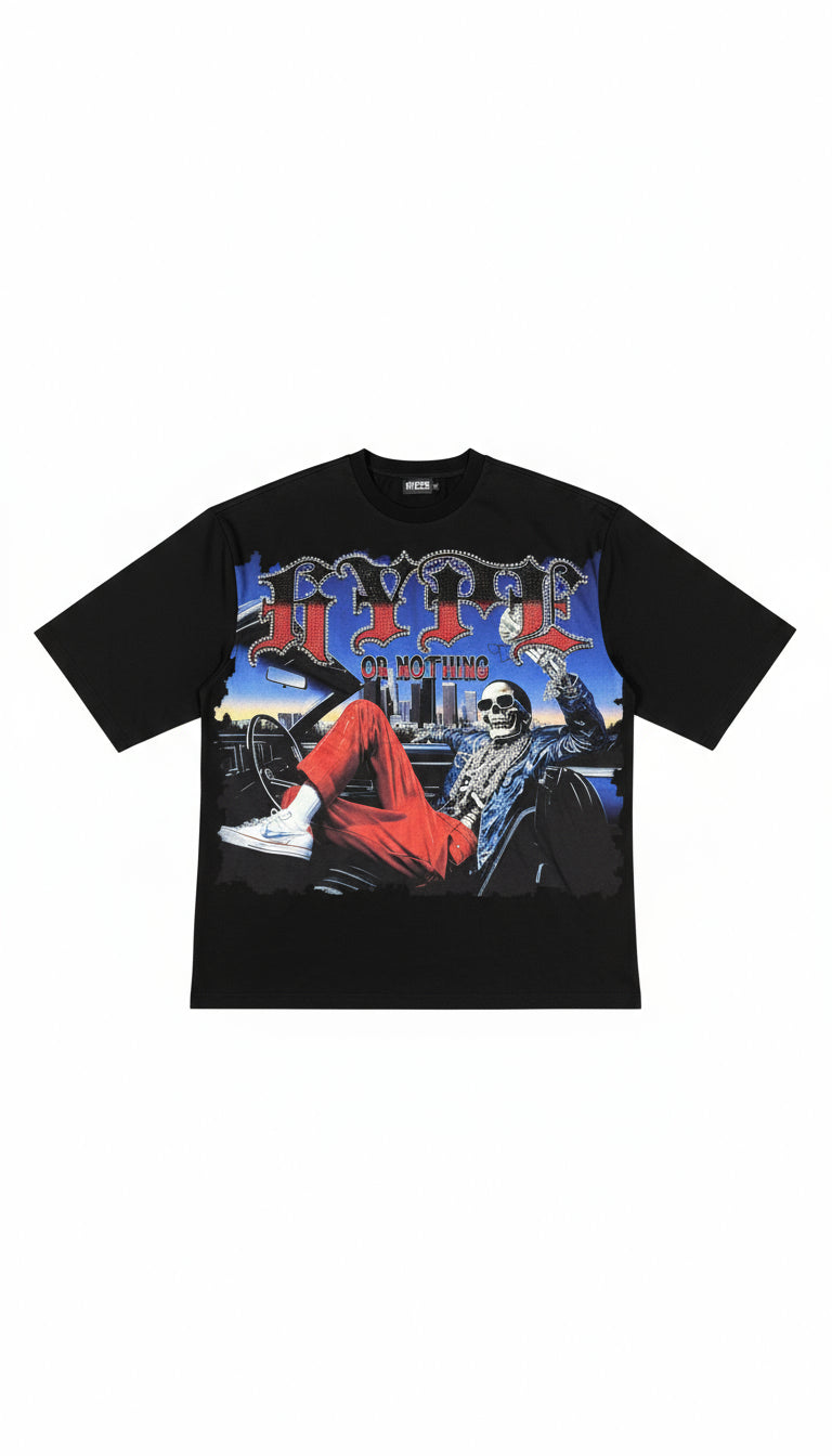 T-shirt Shiny Hype oversize noir à plat sur fond blanc, imprimé Hype Or Nothing en strass, packshot – DIFFERENT Paris