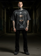 T-shirt Vintage Baby Hype oversize noir, imprimé visage bébé XXL et lettrage gothique, vue de face – DIFFERENT Paris