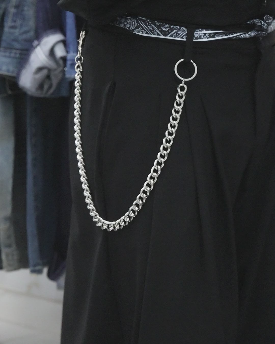 Vidéo de la chaîne de pantalon CORE en acier inoxydable à maille gourmette