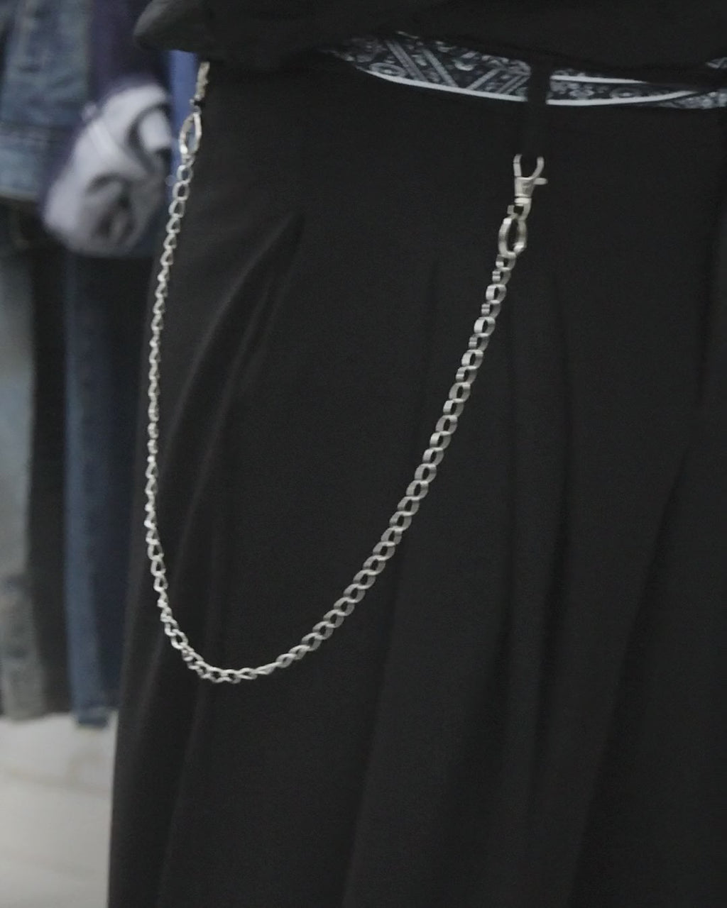 Vidéo de la chaîne de pantalon MINIMAL en acier inoxydable, mailles fines et anneau